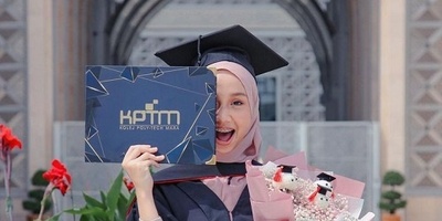 تابلو فرش ماشینی طرح فارغ التحصیلی